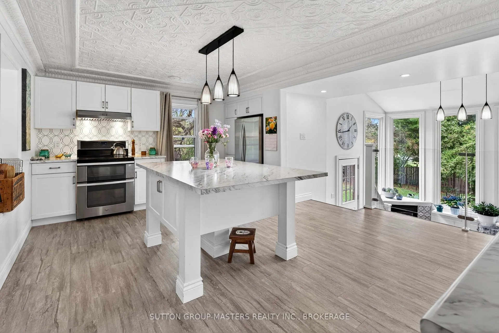 Photo 11 of 674 Hillview Road, Kingston, South of Taylor-Kidd Blvd — HOMEH