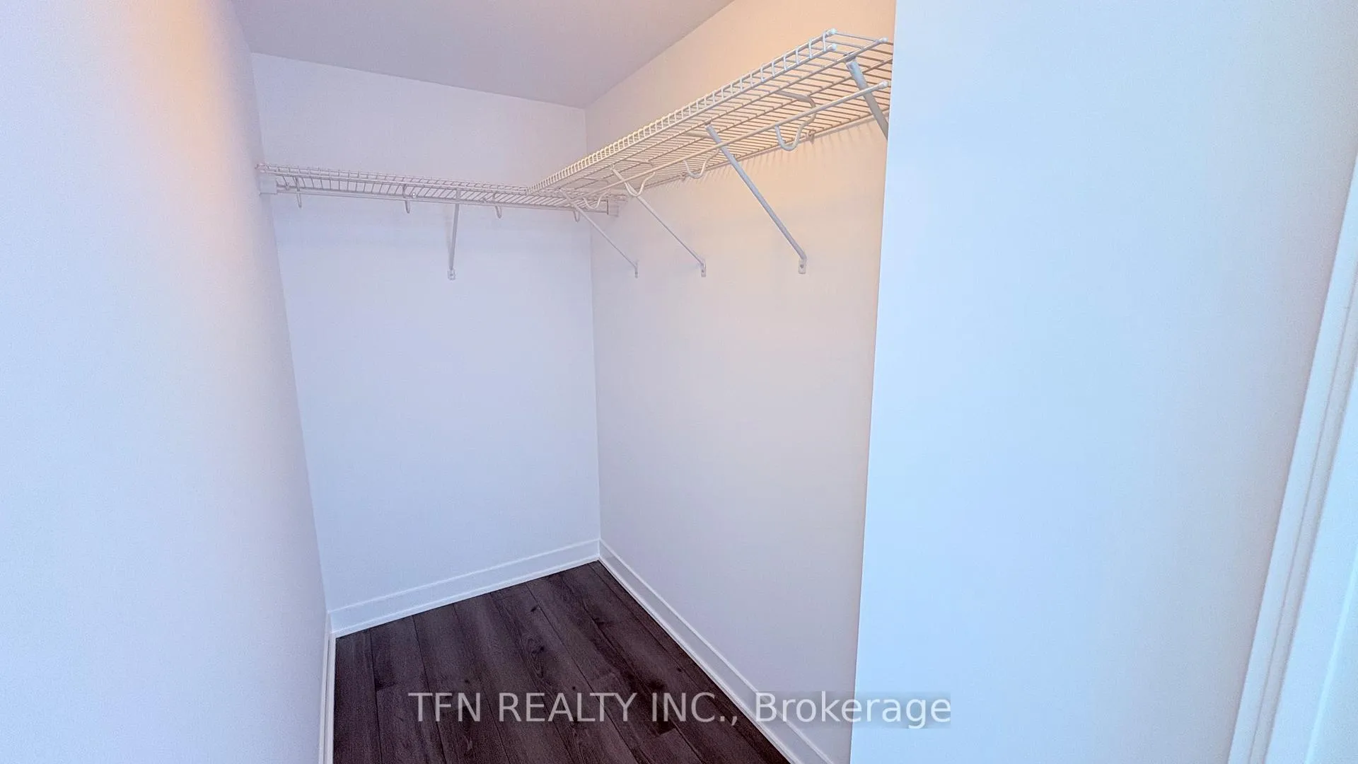Photo 12 of Unit 1109, 70 Queens Wharf Road, Toronto, Waterfront Communities — HOMEH