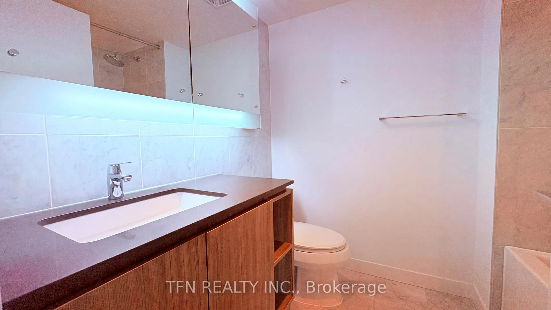 Photo 16 of Unit 1109, 70 Queens Wharf Road, Toronto, Waterfront Communities — HOMEH