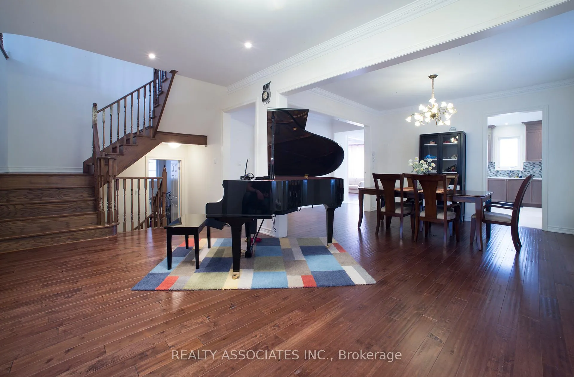 Photo 3 of 50 Strong Avenue, Vaughan, Patterson — HOMEH