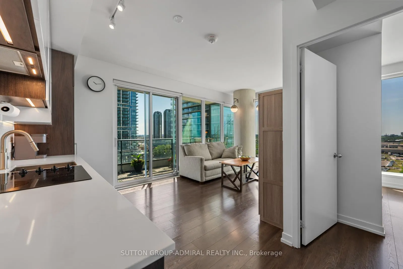 Photo 1 of Unit 1606, 950 Portage Parkway, Vaughan, Vaughan Corporate Centre — HOMEH