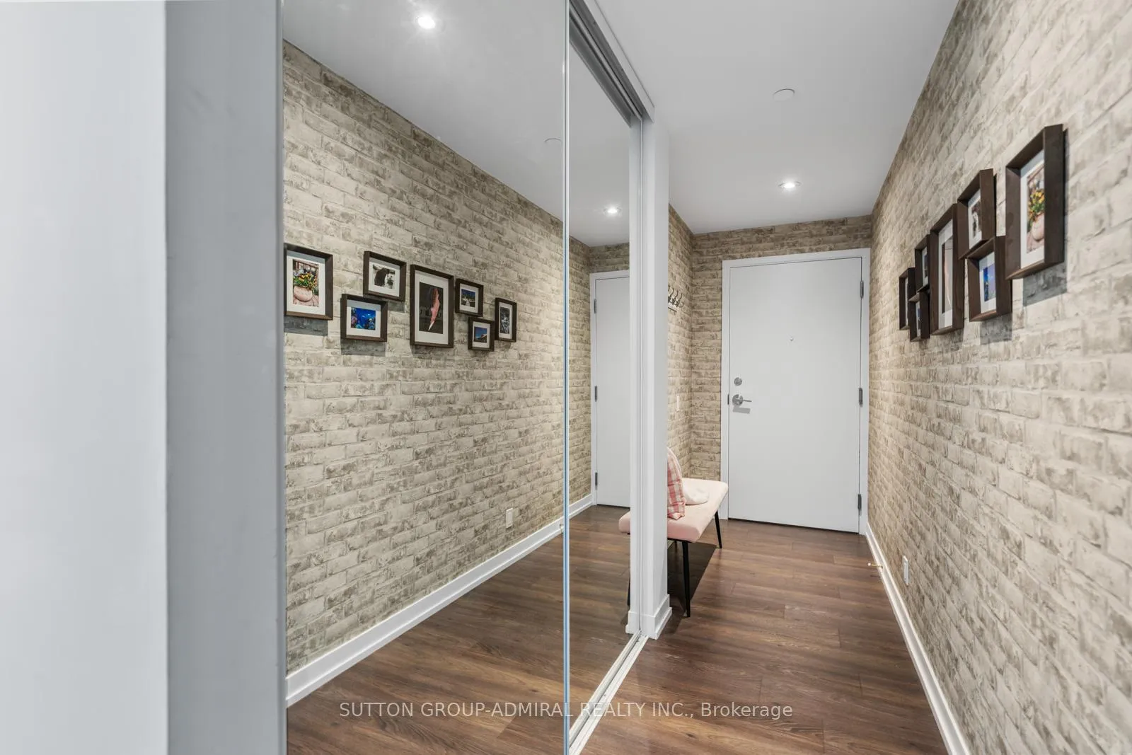Photo 2 of Unit 1606, 950 Portage Parkway, Vaughan, Vaughan Corporate Centre — HOMEH
