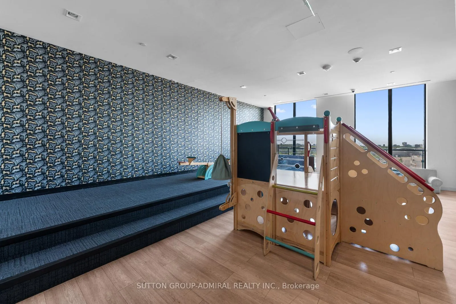 Photo 30 of Unit 1606, 950 Portage Parkway, Vaughan, Vaughan Corporate Centre — HOMEH