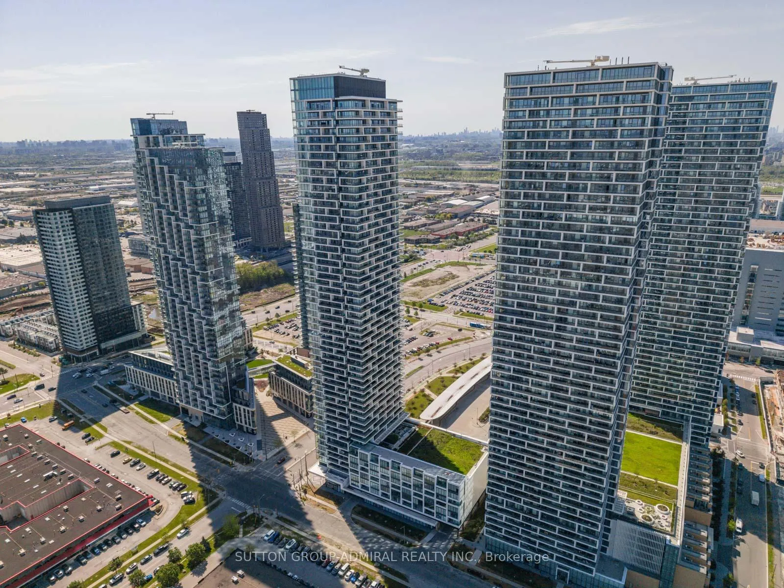 Photo 41 of Unit 1606, 950 Portage Parkway, Vaughan, Vaughan Corporate Centre — HOMEH