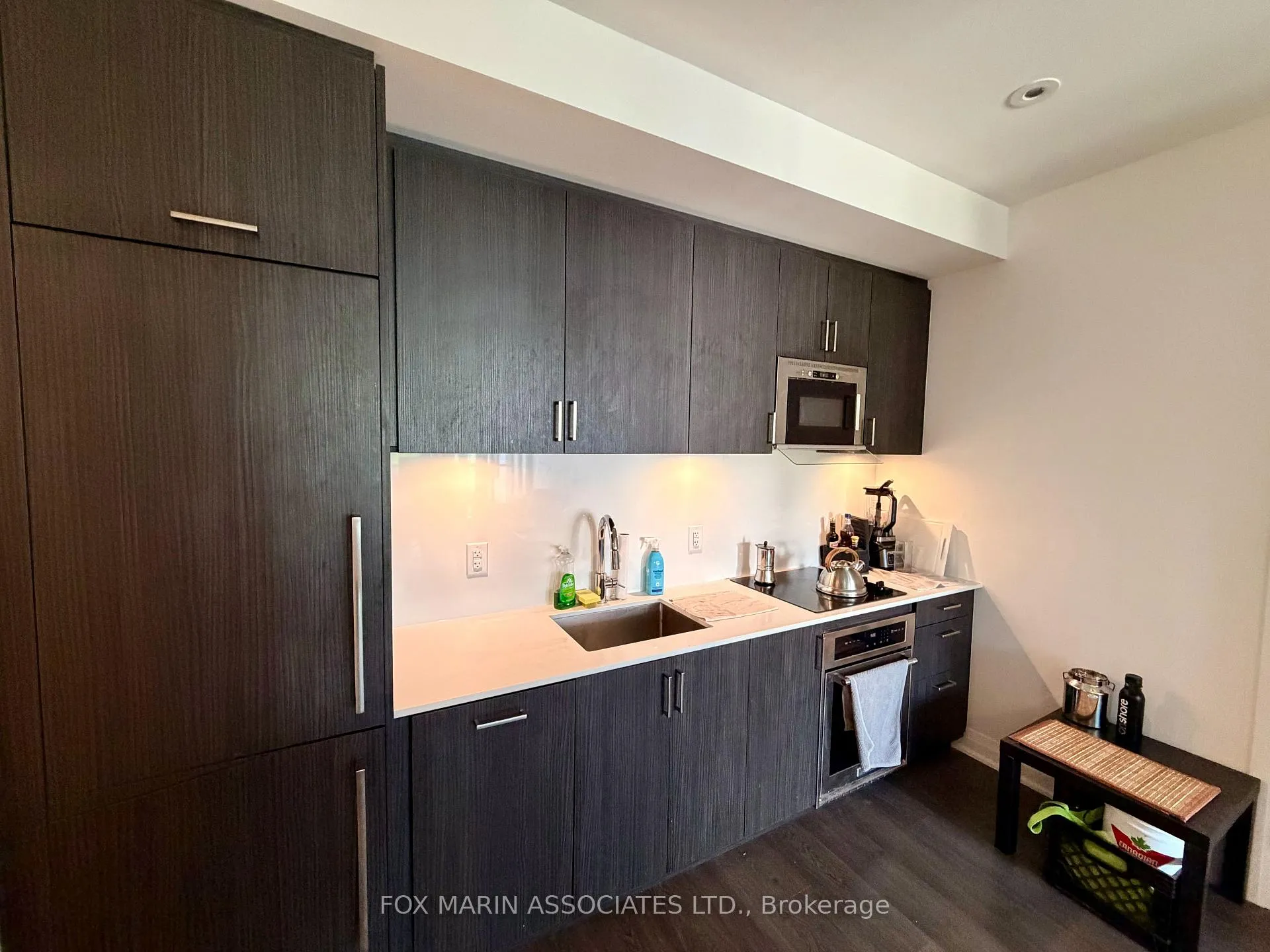 Photo 4 of Unit PH30, 280 Howland Avenue, Toronto, The Annex — HOMEH