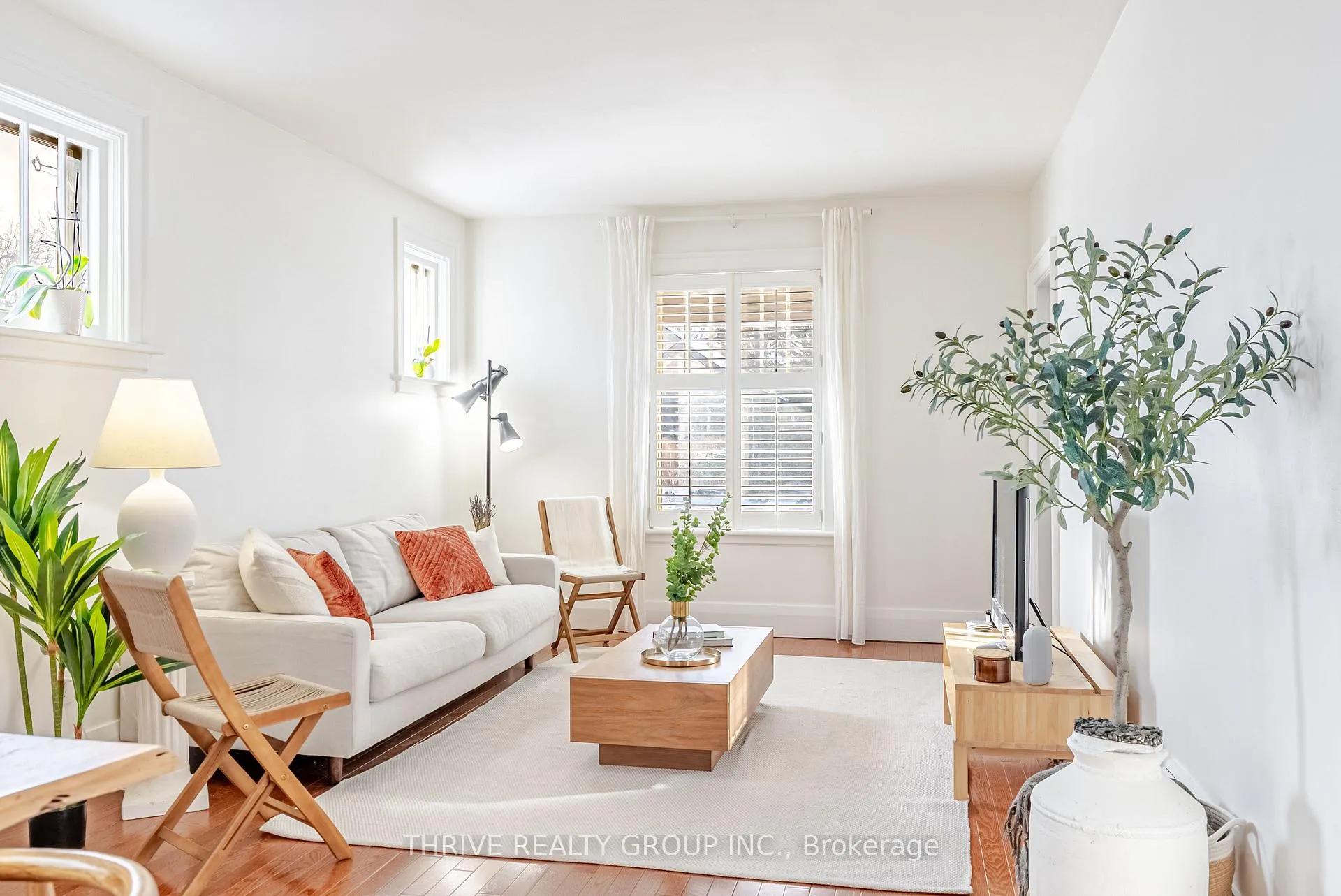 Photo 5 of 234 Edward Street, London, South G — HOMEH