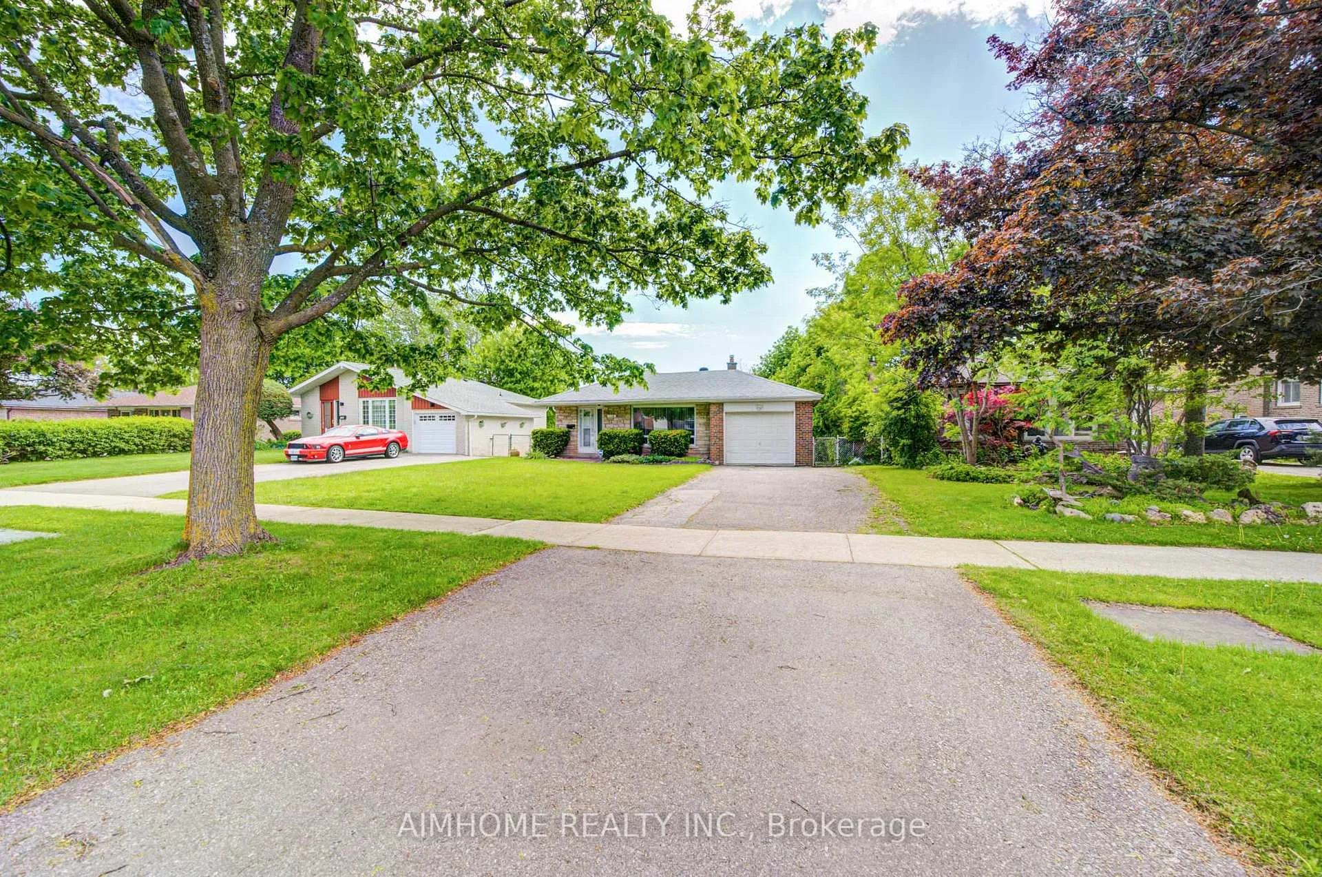 Photo 1 of 119 McNicoll Avenue, North York, Hillcrest Village — HOMEH