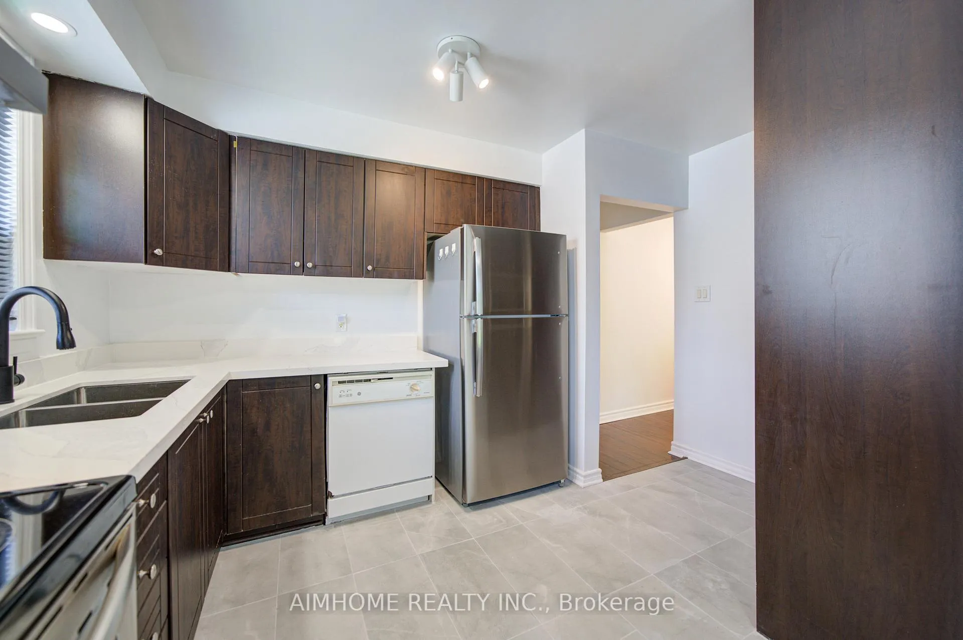 Photo 16 of 119 McNicoll Avenue, North York, Hillcrest Village — HOMEH