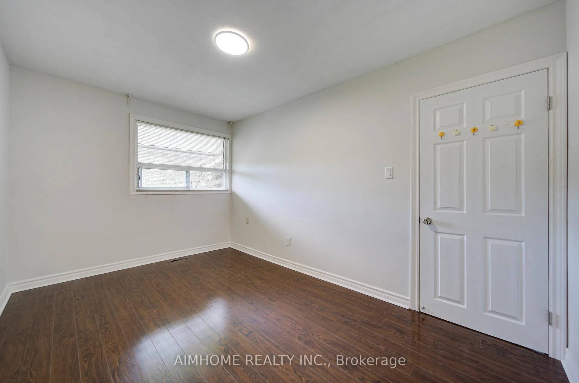 Photo 24 of 119 McNicoll Avenue, North York, Hillcrest Village — HOMEH