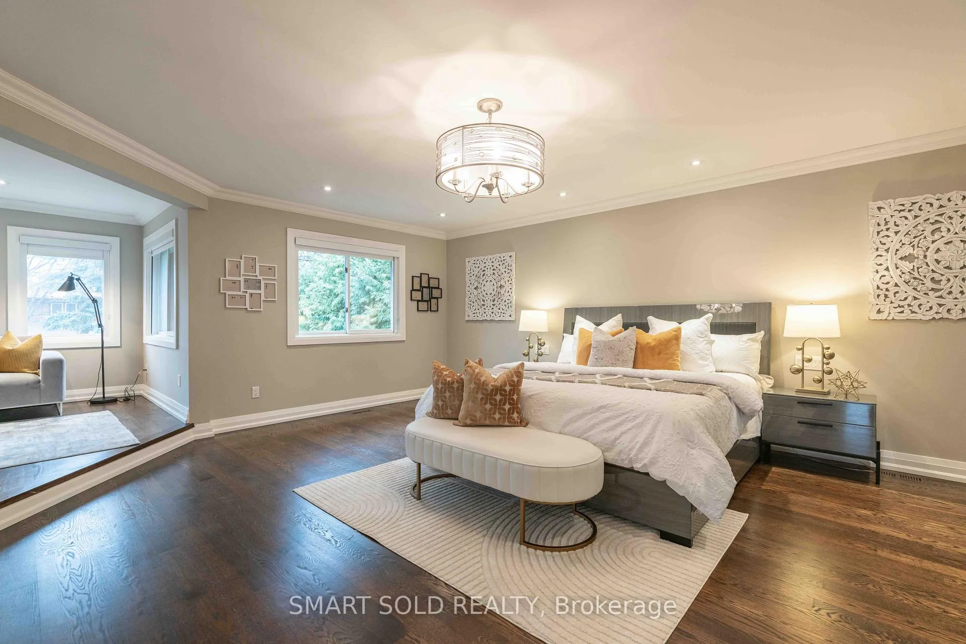 Photo 25 of 107 Arnold Avenue, Vaughan, Crestwood-Springfarm-Yorkhill — HOMEH