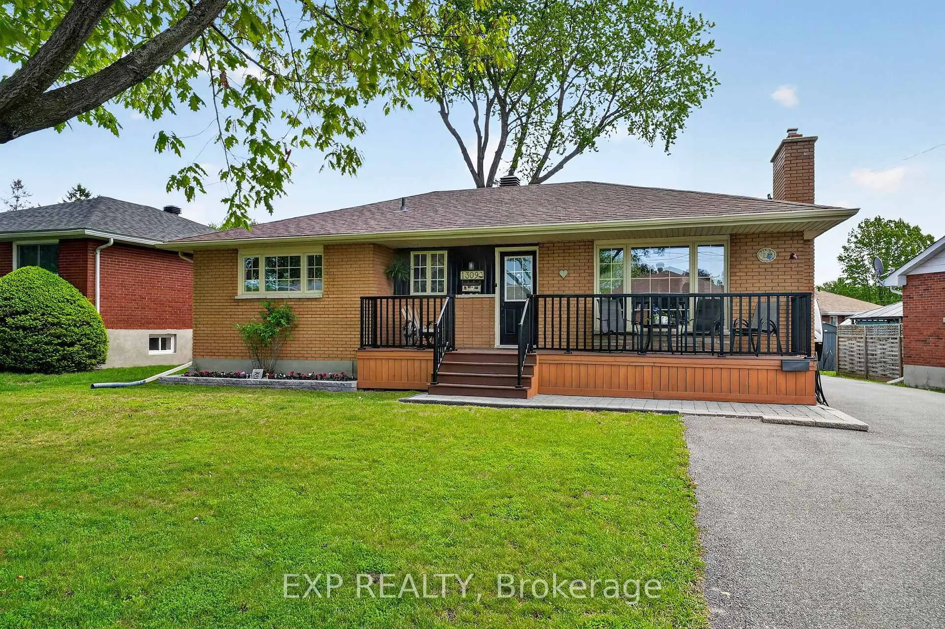 Photo 3 of 1309 Newark Avenue, Cornwall — HOMEH