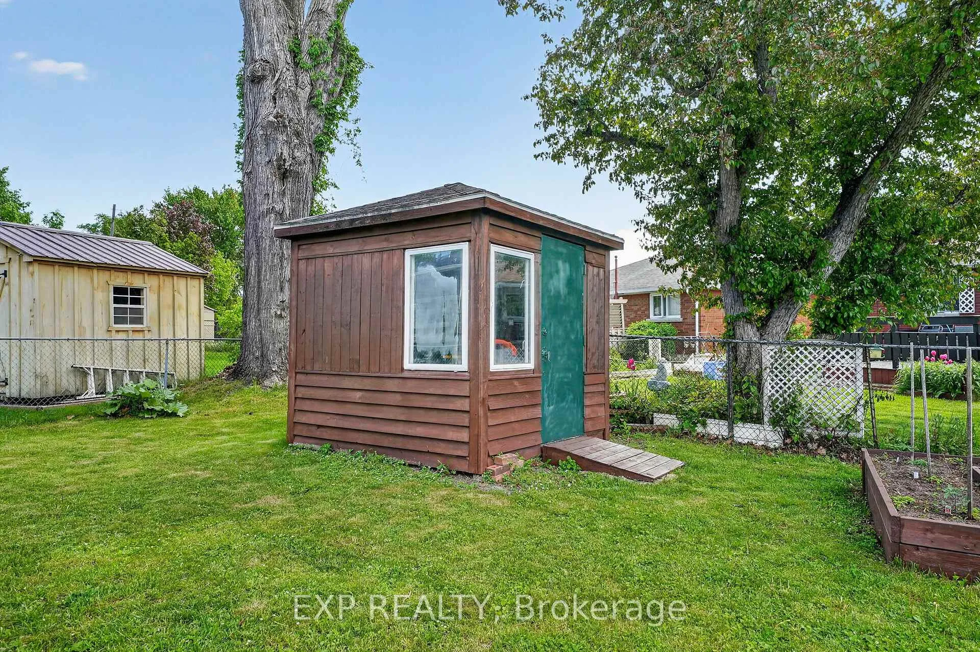 Photo 28 of 1309 Newark Avenue, Cornwall — HOMEH