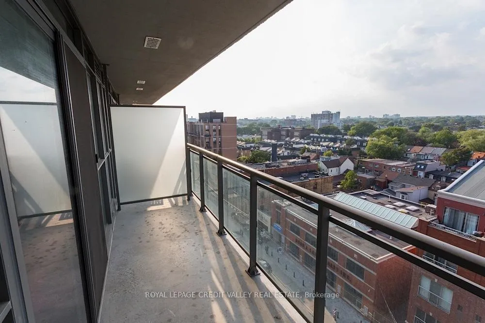 Photo 13 of Unit 912, 78 Tecumseth Street, Toronto, Niagara — HOMEH