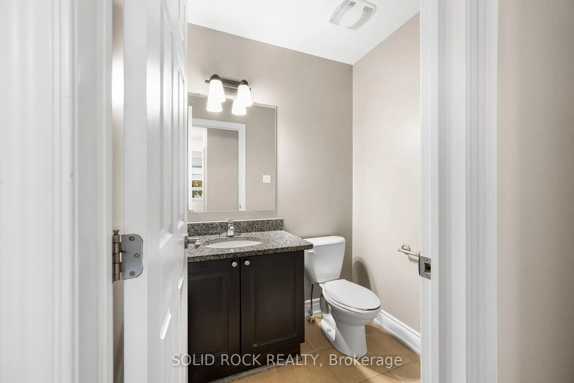 Photo 17 of 347 Bamburgh Way, Ottawa, Barrhaven - Cedargrove/Fraserdale — HOMEH