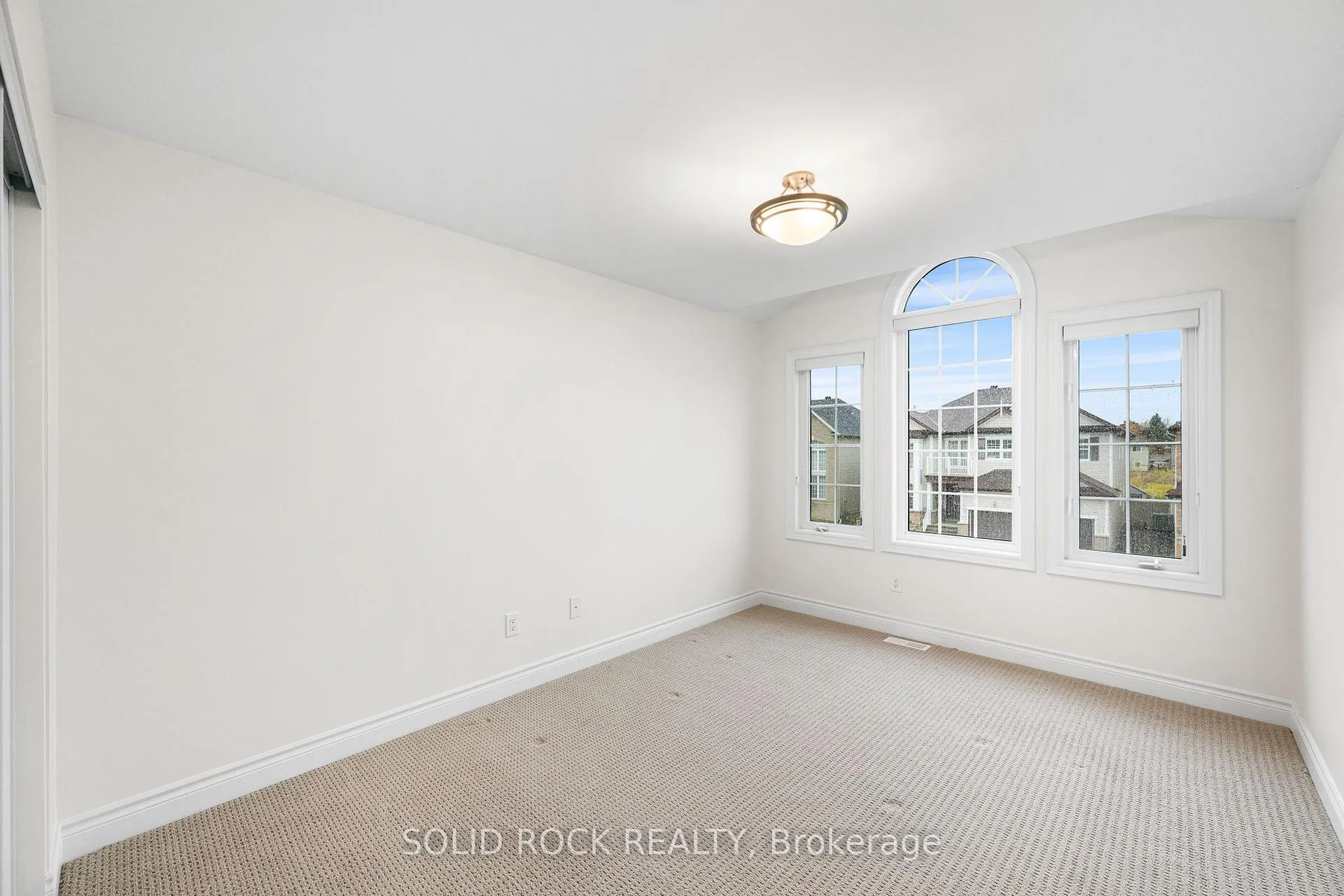 Photo 20 of 347 Bamburgh Way, Ottawa, Barrhaven - Cedargrove/Fraserdale — HOMEH