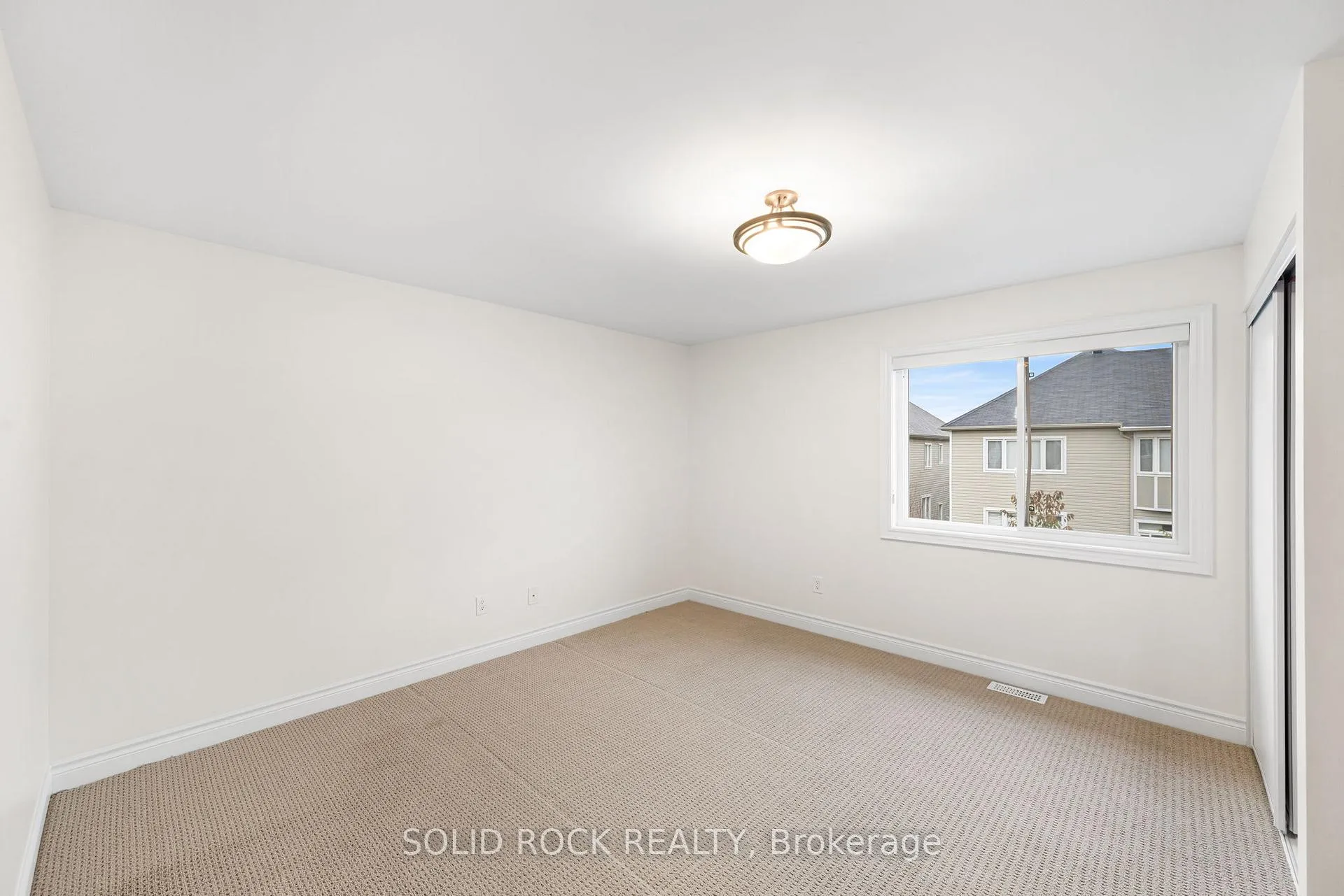 Photo 24 of 347 Bamburgh Way, Ottawa, Barrhaven - Cedargrove/Fraserdale — HOMEH