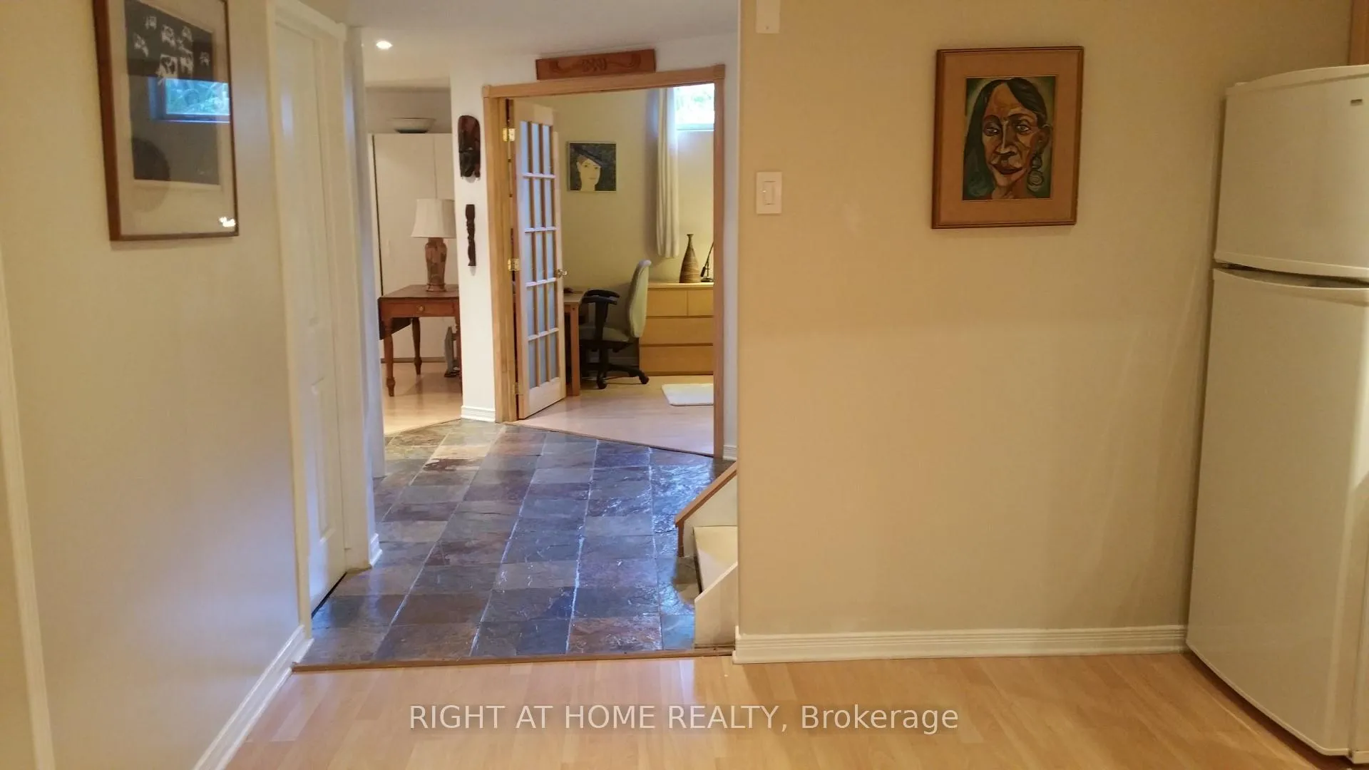Photo 13 of Unit #B, 142 Windhurst Drive, Ottawa, Barrhaven East — HOMEH