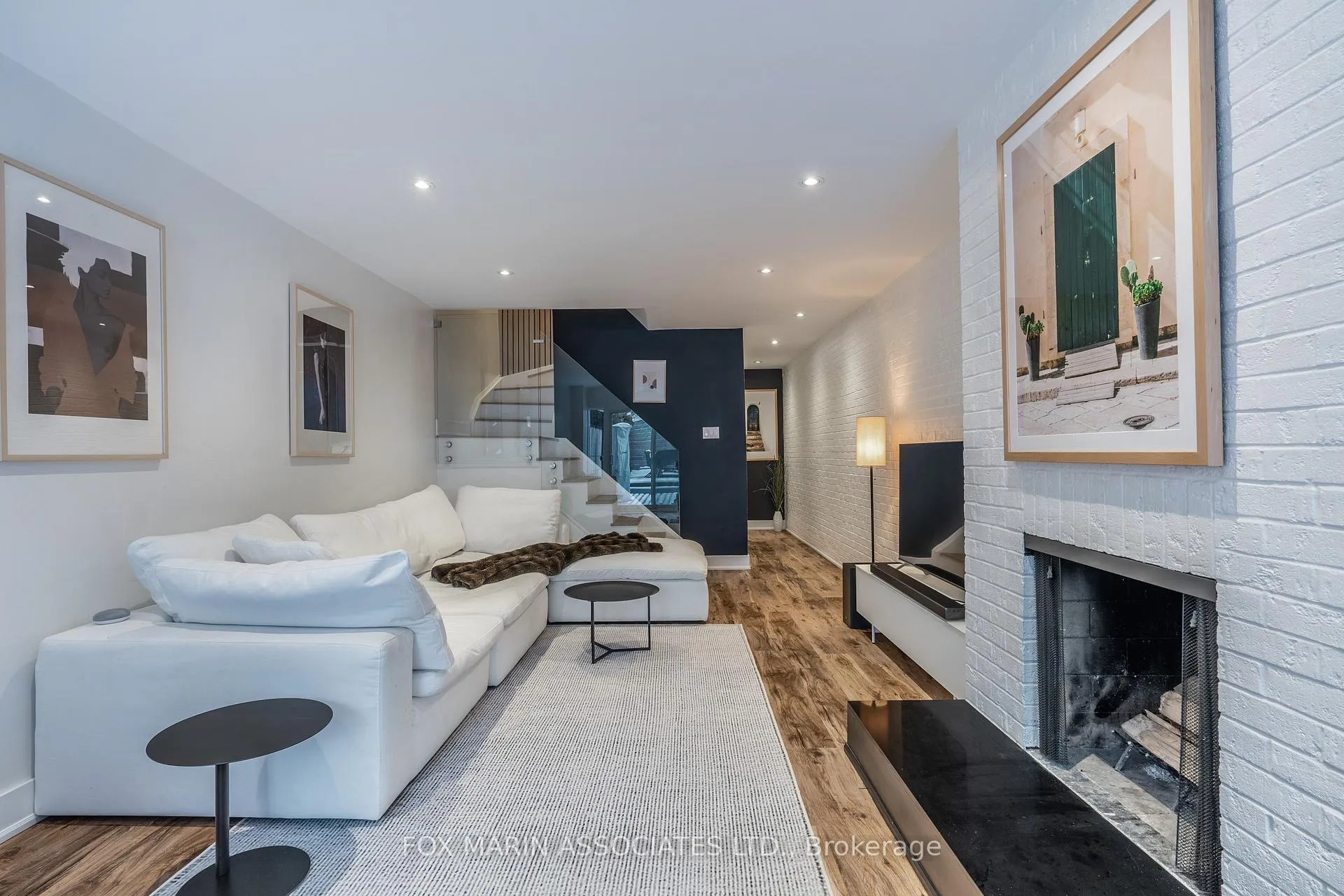Photo 20 of 61 McGill Street, Toronto, Church-Yonge Corridor — HOMEH