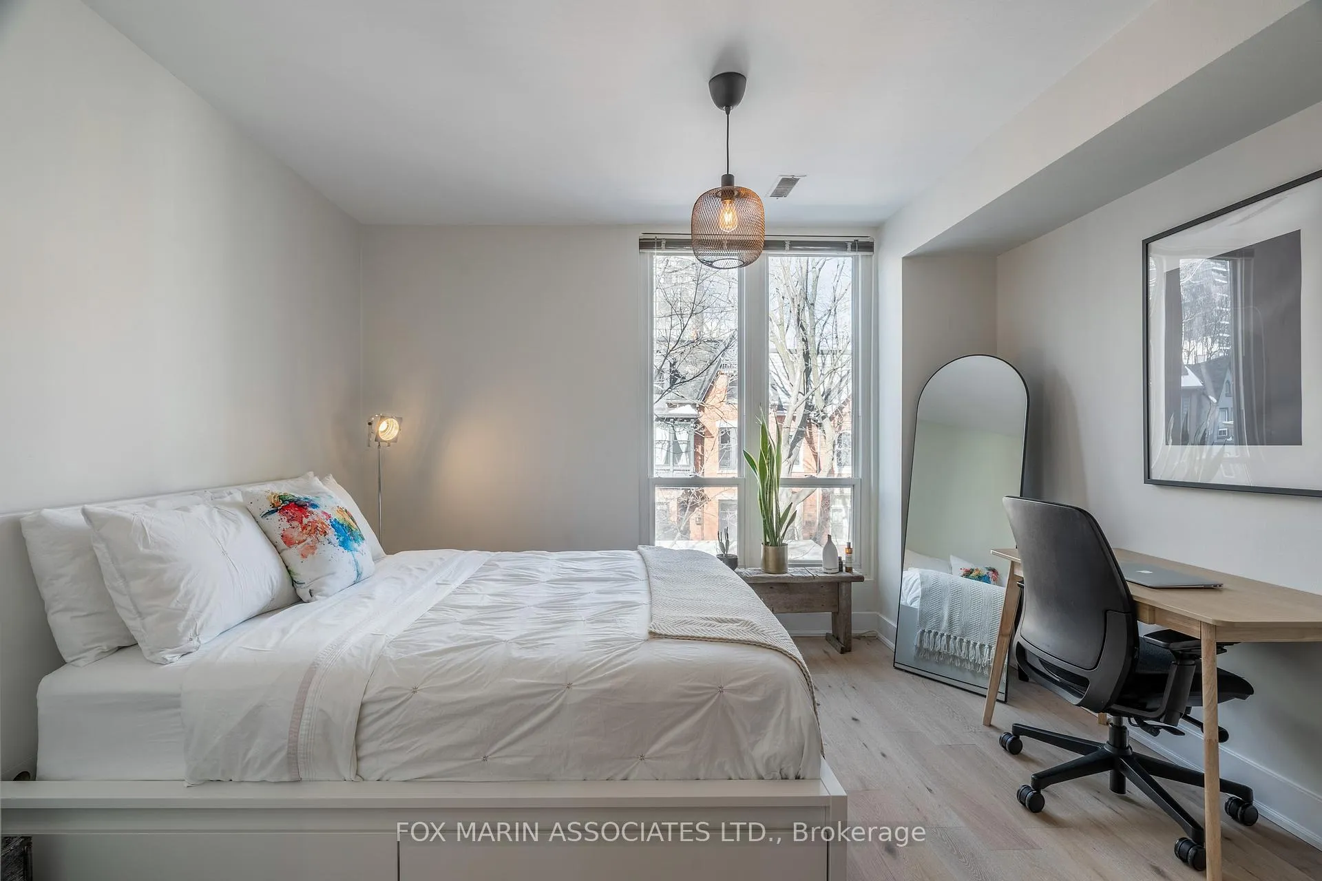 Photo 35 of 61 McGill Street, Toronto, Church-Yonge Corridor — HOMEH