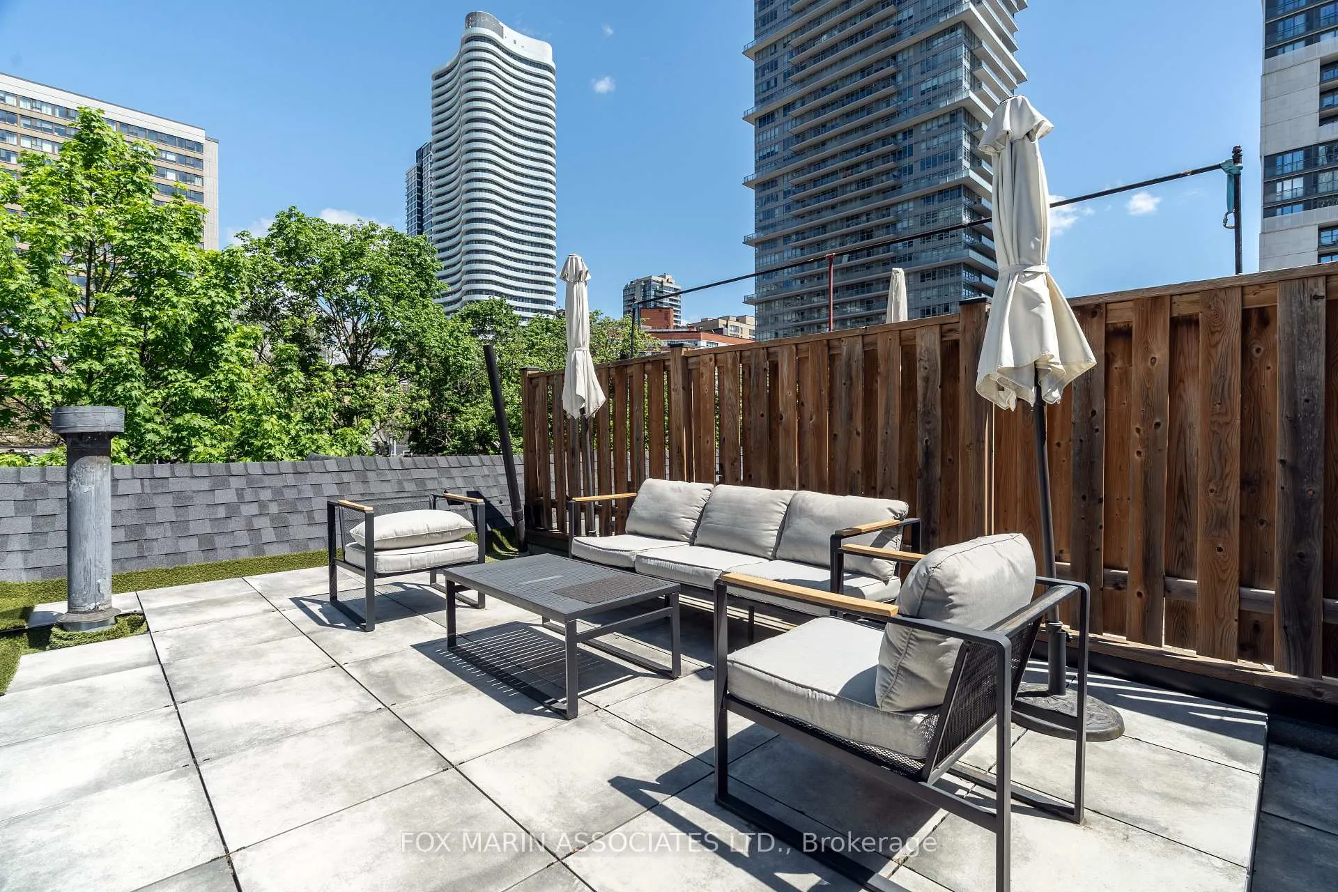 Photo 45 of 61 McGill Street, Toronto, Church-Yonge Corridor — HOMEH
