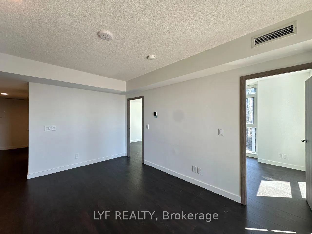 Photo 9 of Unit 2907, 38 Widmer Street, Toronto, Waterfront Communities — HOMEH