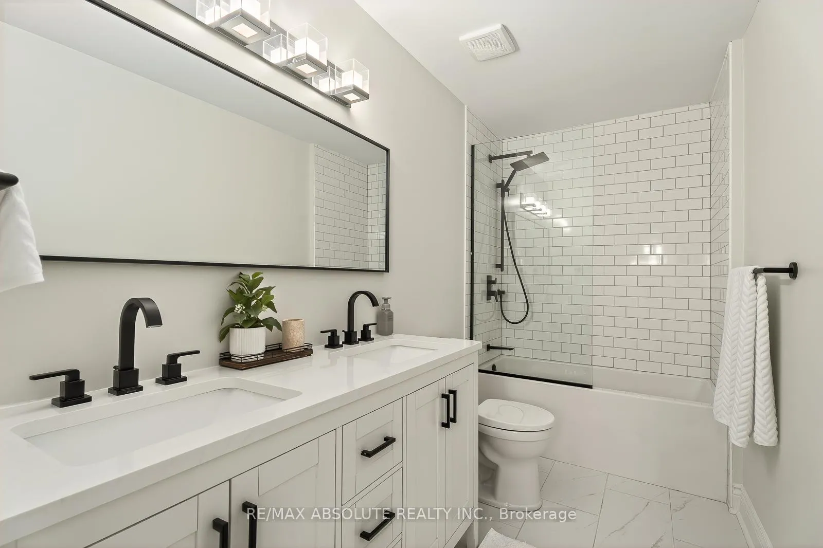 Photo 31 of 149 Lanigan Crescent, Ottawa, Stittsville (Central) — HOMEH