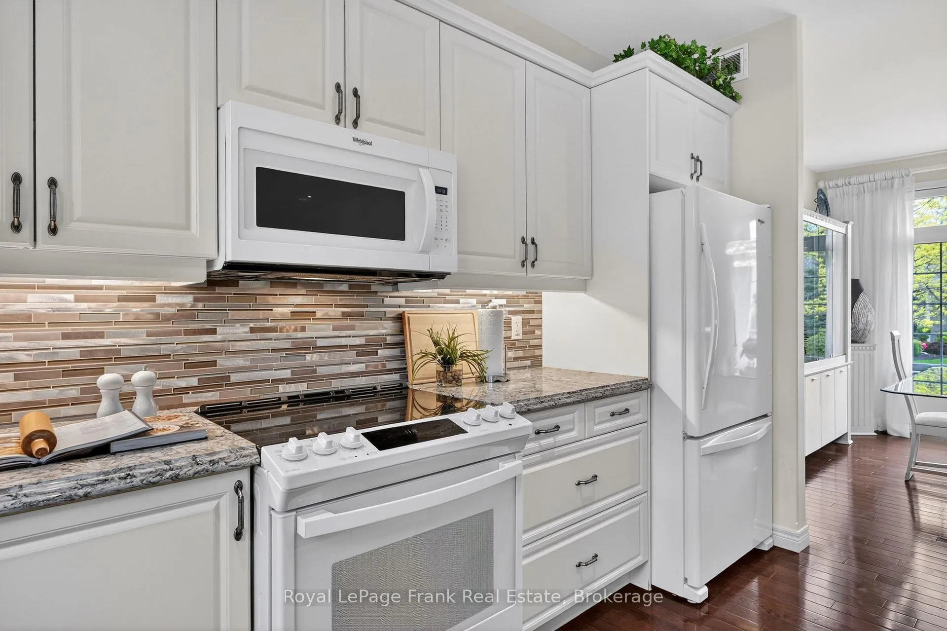 Photo 6 of Unit 42, 301 Carnegie Avenue, Peterborough, Northcrest Ward 5 — HOMEH