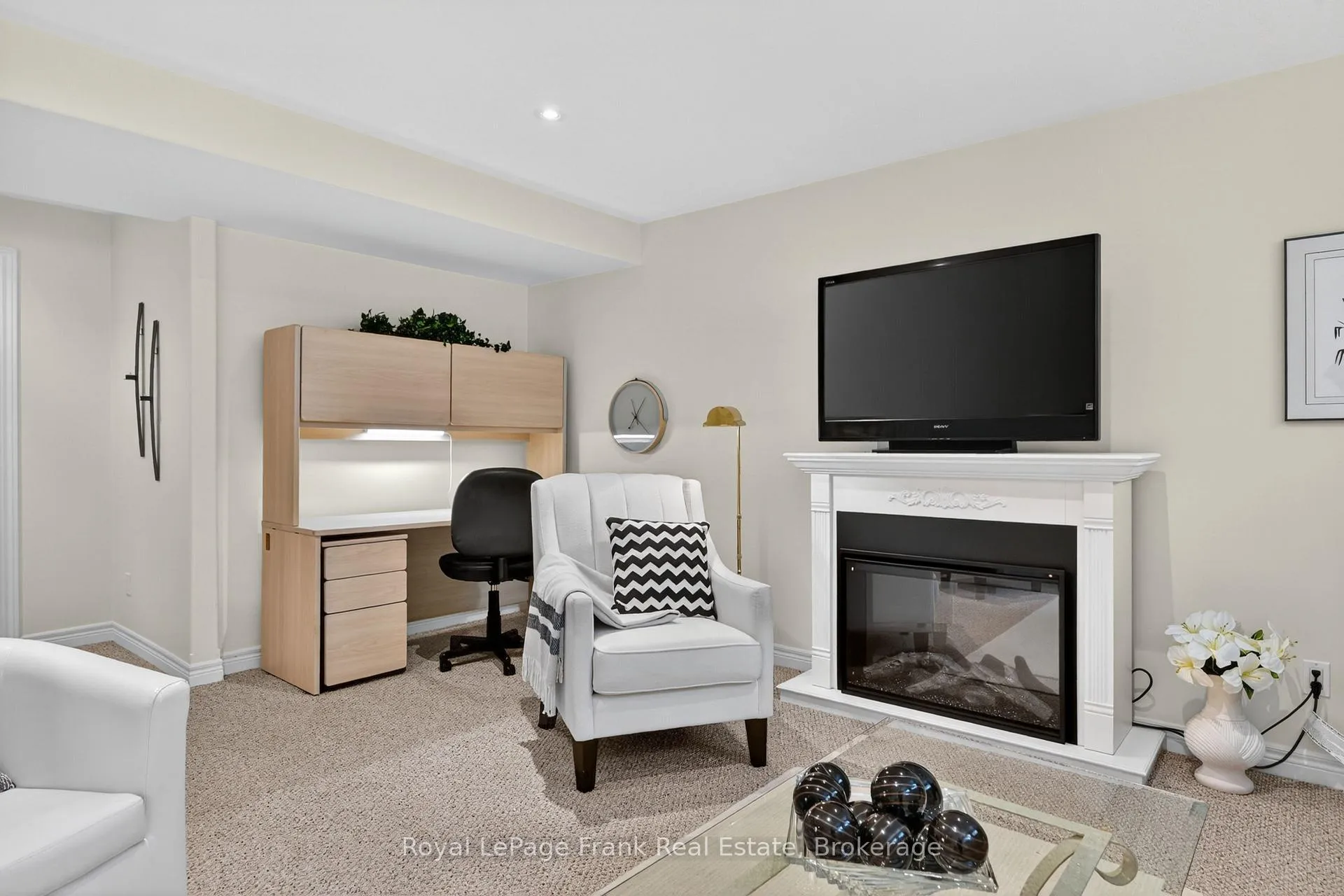 Photo 26 of Unit 42, 301 Carnegie Avenue, Peterborough, Northcrest Ward 5 — HOMEH