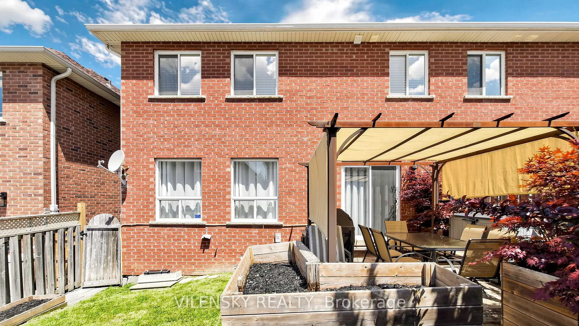 Photo 34 of 96 Sawmill Valley Drive, Newmarket, Summerhill Estates — HOMEH