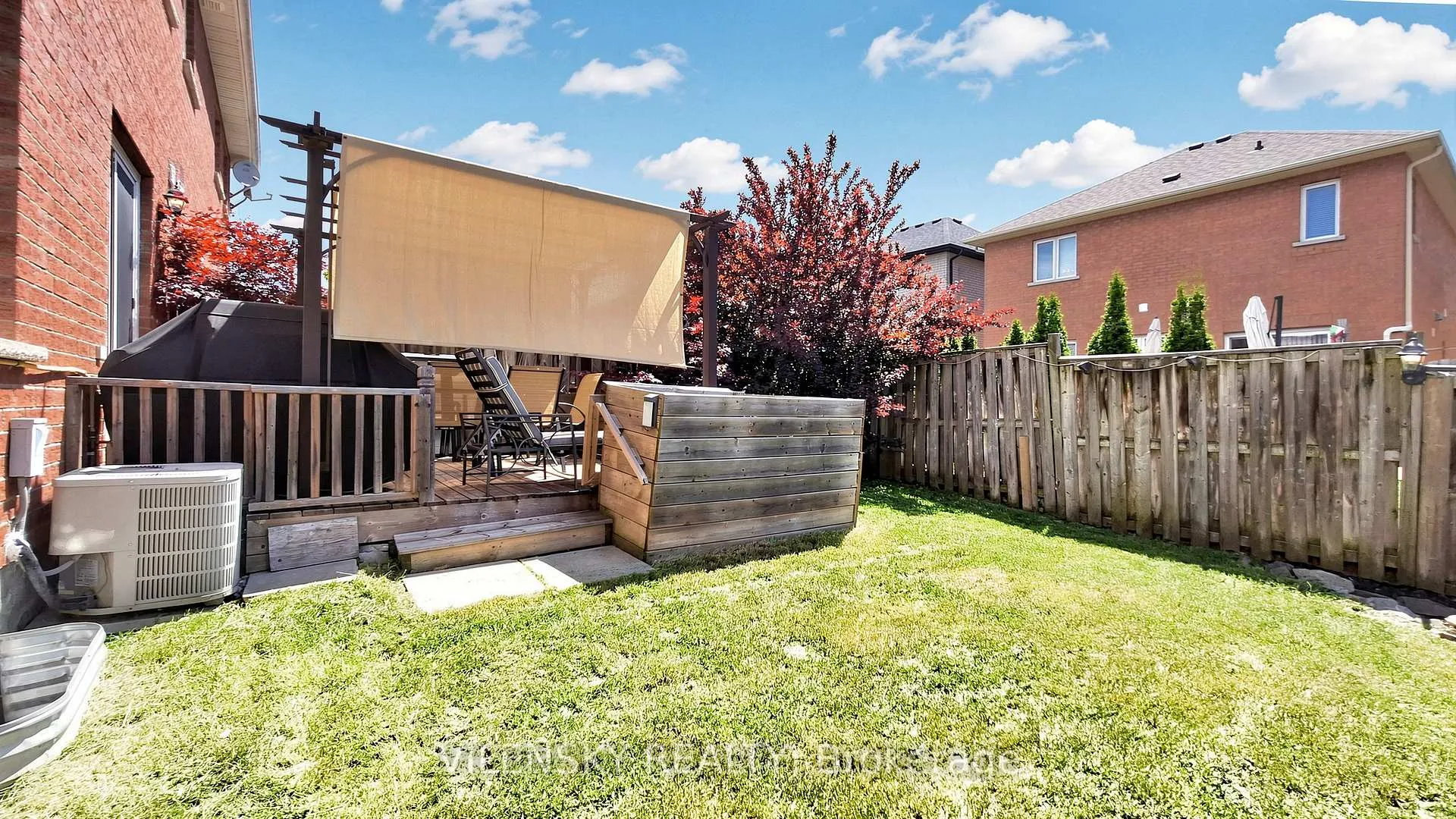 Photo 38 of 96 Sawmill Valley Drive, Newmarket, Summerhill Estates — HOMEH