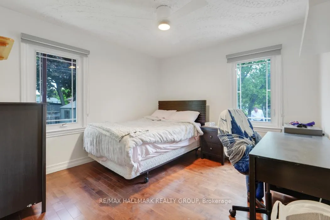 Photo 12 of 2481 Chasseur Avenue, Ottawa, Heron Park — HOMEH