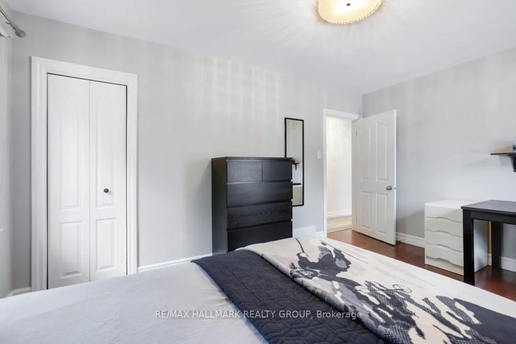 Photo 15 of 2481 Chasseur Avenue, Ottawa, Heron Park — HOMEH