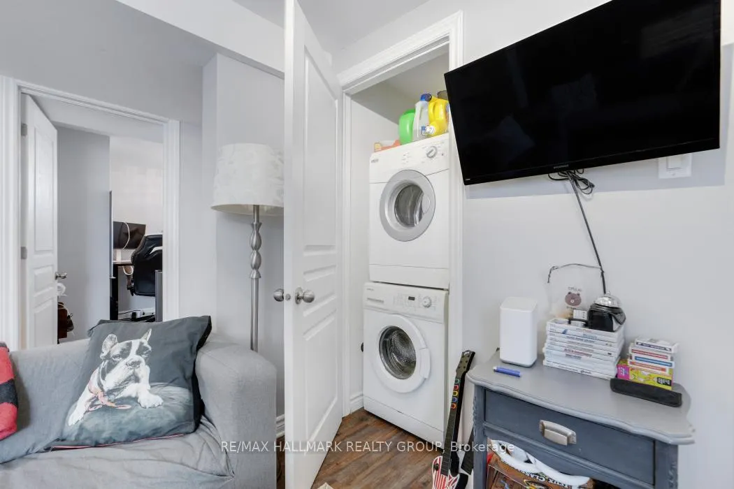 Photo 31 of 2481 Chasseur Avenue, Ottawa, Heron Park — HOMEH