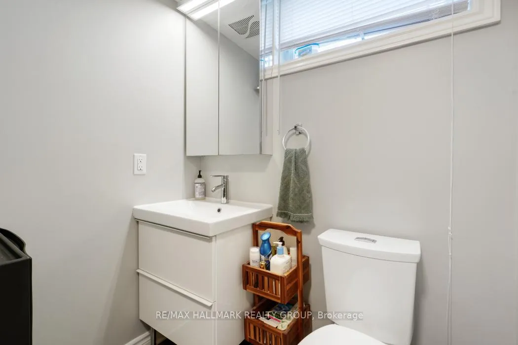 Photo 40 of 2481 Chasseur Avenue, Ottawa, Heron Park — HOMEH