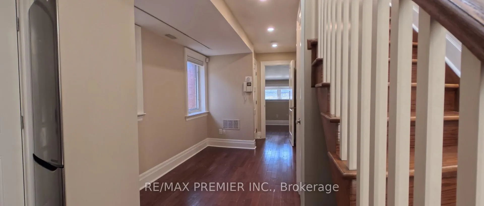 Photo 4 of Unit Apt 2, 718 Bathurst Street, Toronto, Palmerston-Little Italy — HOMEH