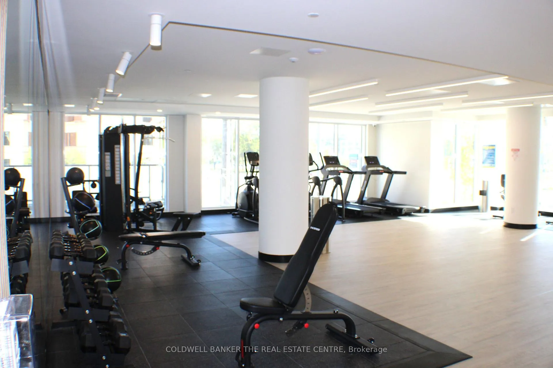 Photo 8 of Unit 309B, 715 Davis Drive, Newmarket, Huron Heights-Leslie Valley — HOMEH