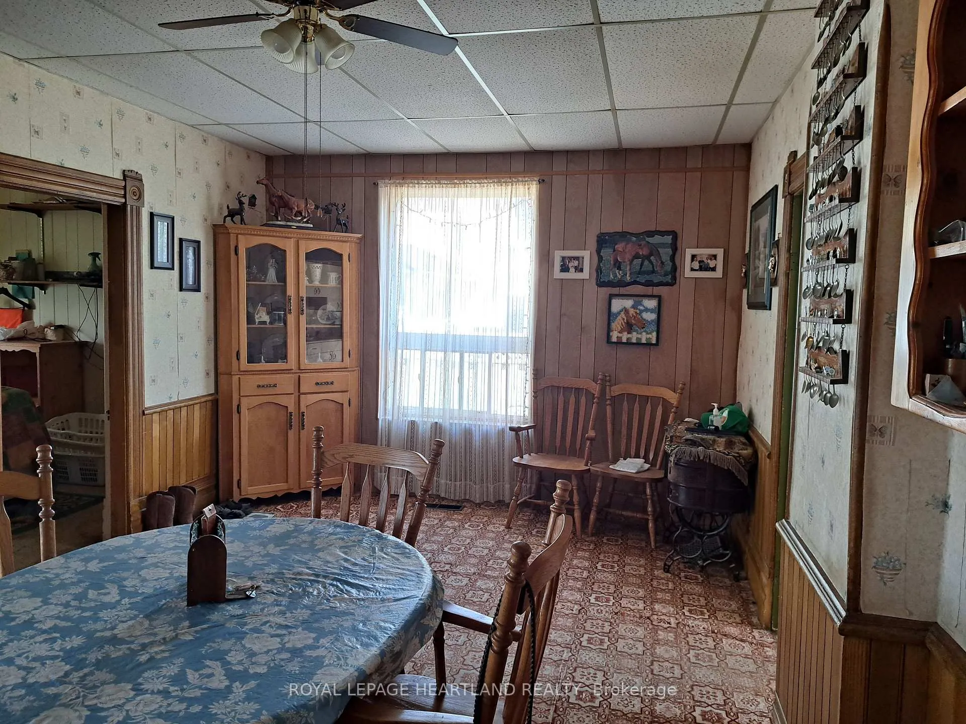 Photo 8 of 69922 Parr Line, South Huron, Stephen — HOMEH