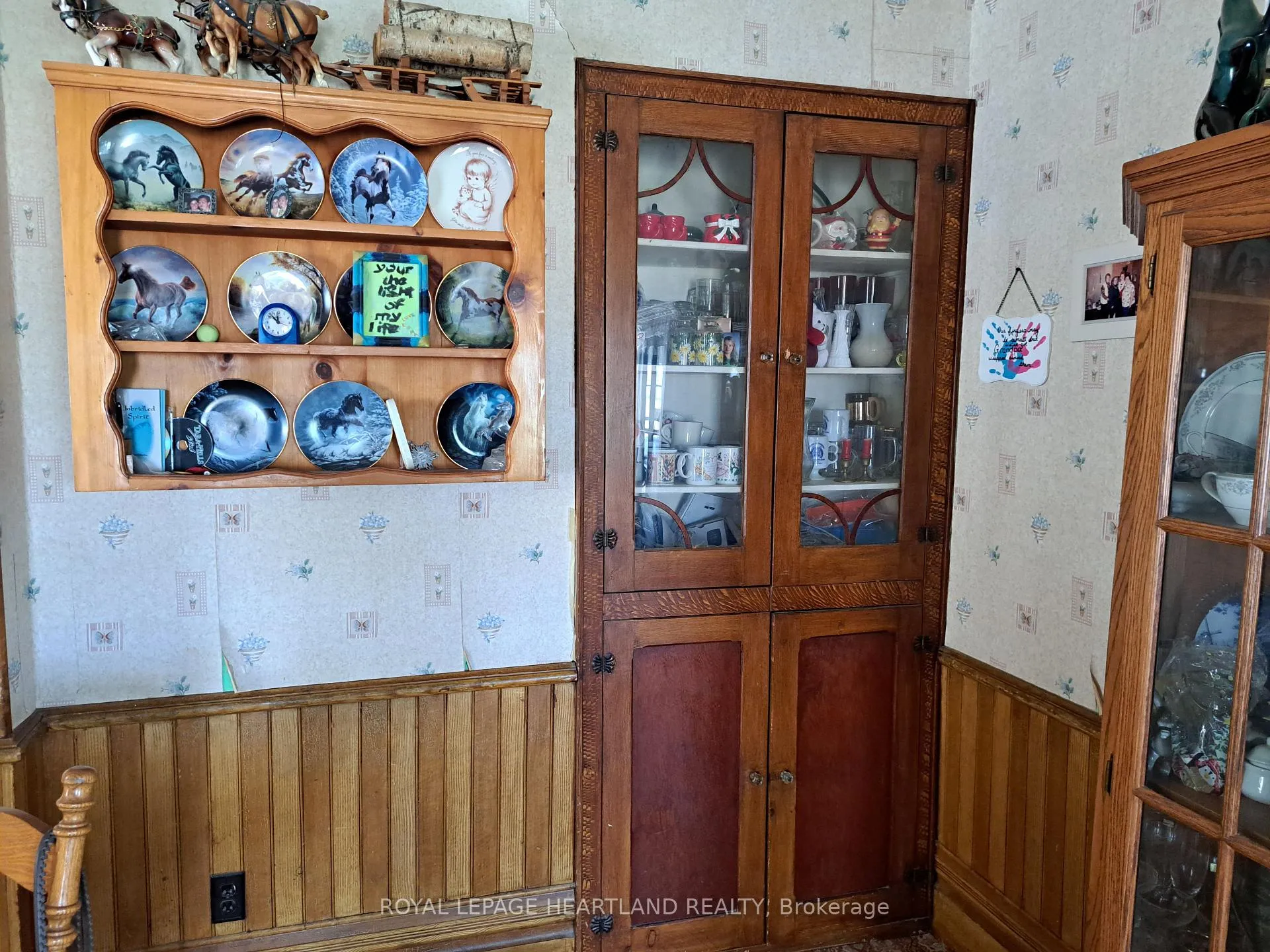 Photo 10 of 69922 Parr Line, South Huron, Stephen — HOMEH