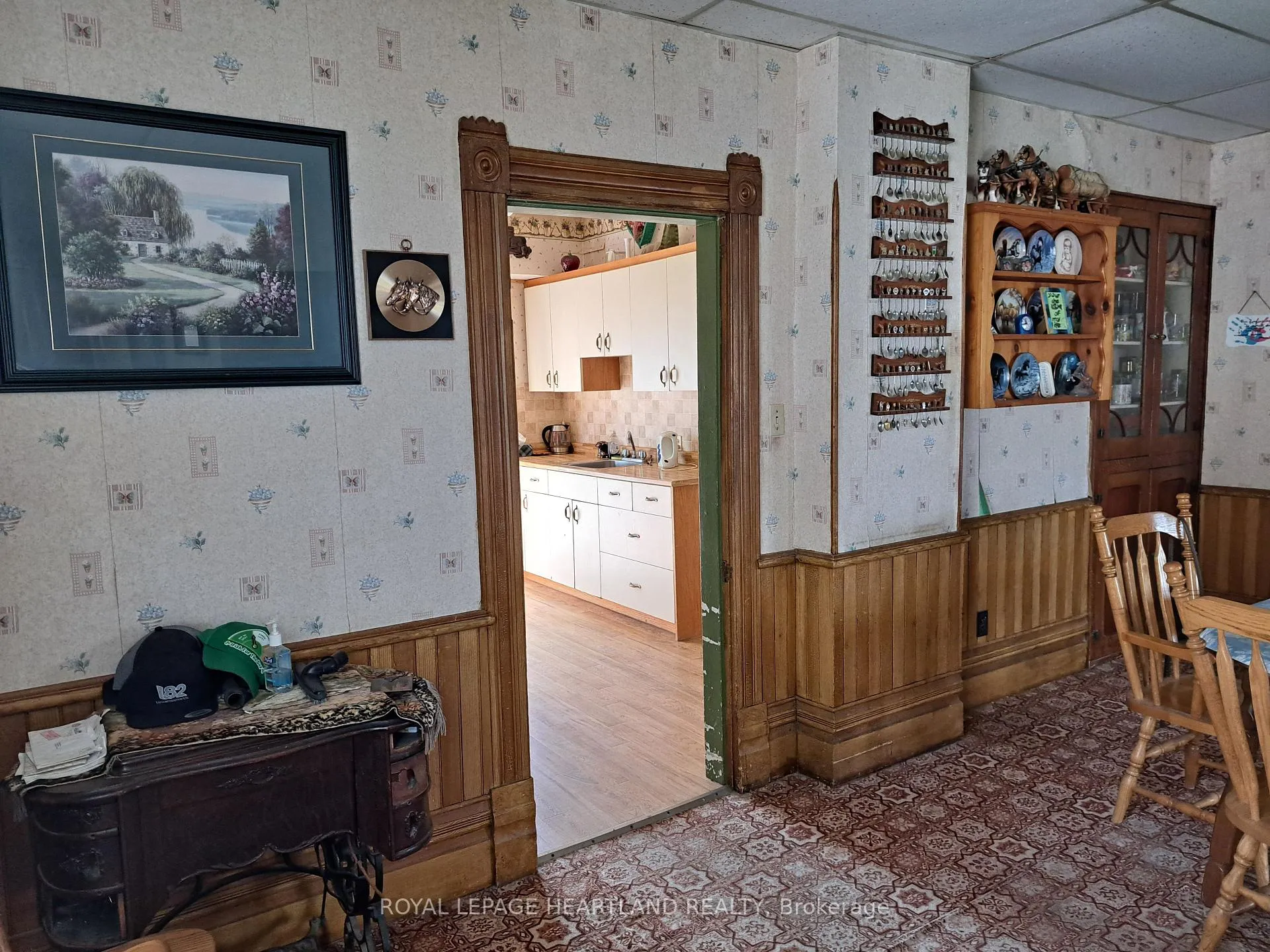 Photo 11 of 69922 Parr Line, South Huron, Stephen — HOMEH