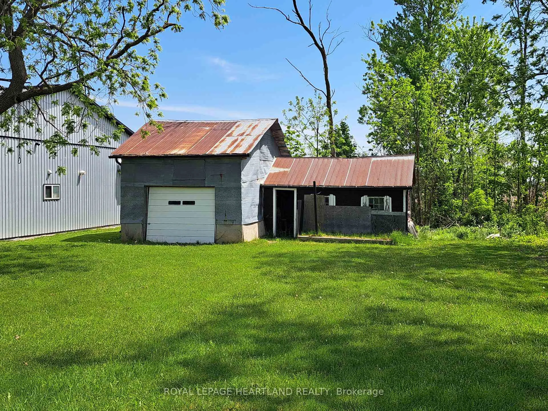 Photo 26 of 69922 Parr Line, South Huron, Stephen — HOMEH