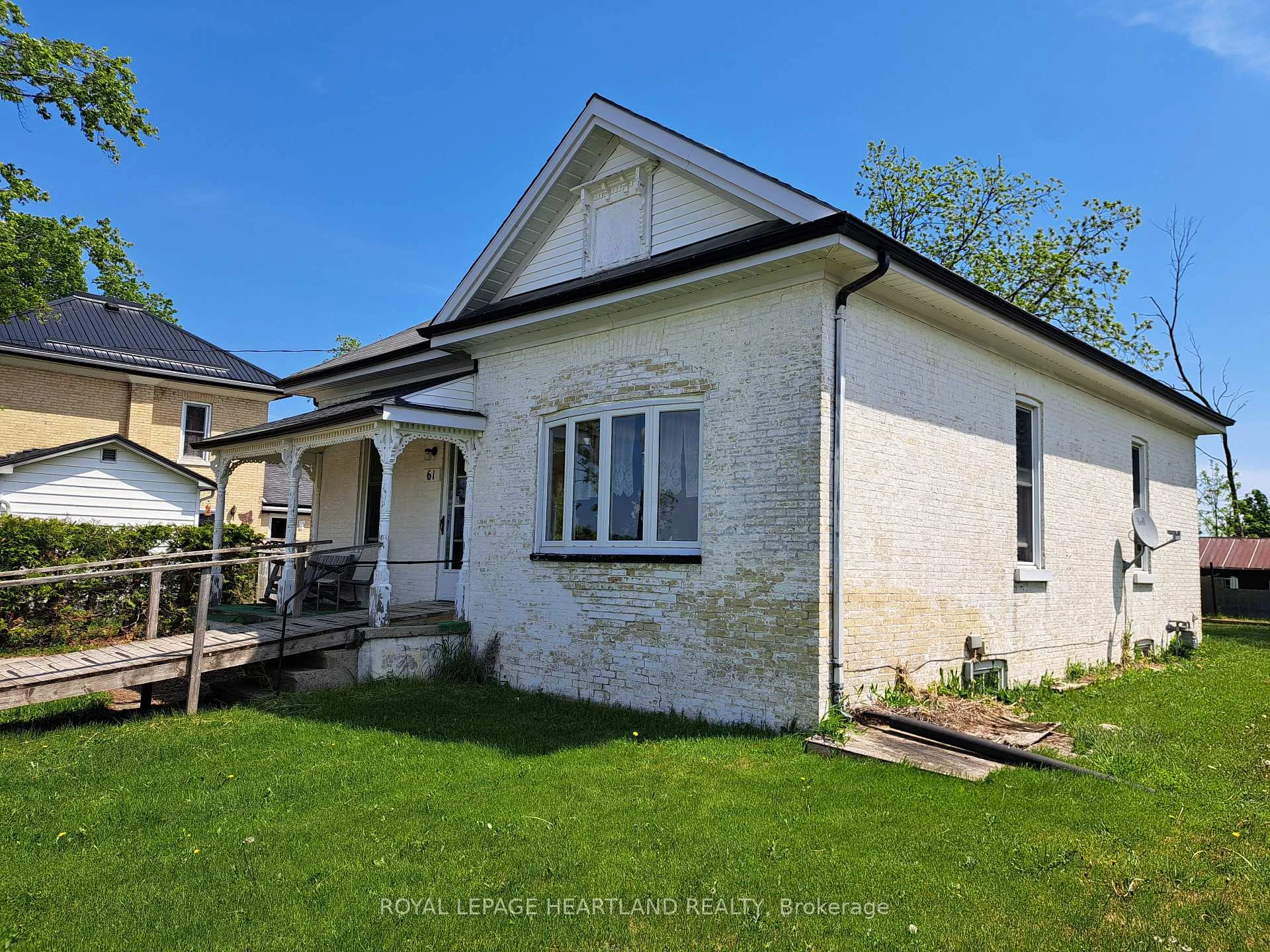 Photo 28 of 69922 Parr Line, South Huron, Stephen — HOMEH
