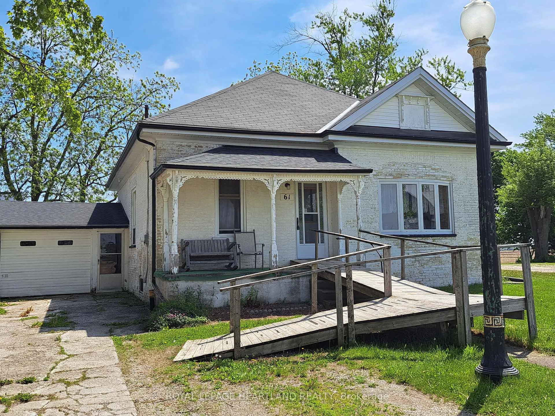 Photo 30 of 69922 Parr Line, South Huron, Stephen — HOMEH