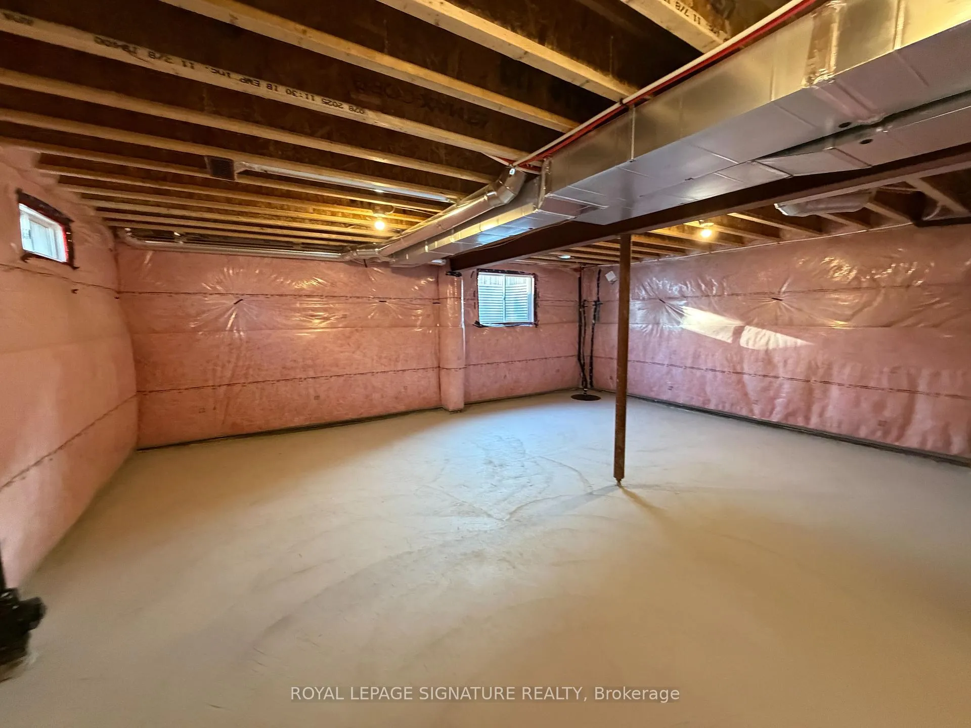 Photo 24 of 1460 Chamomile Crescent W, Milton, Walker — HOMEH