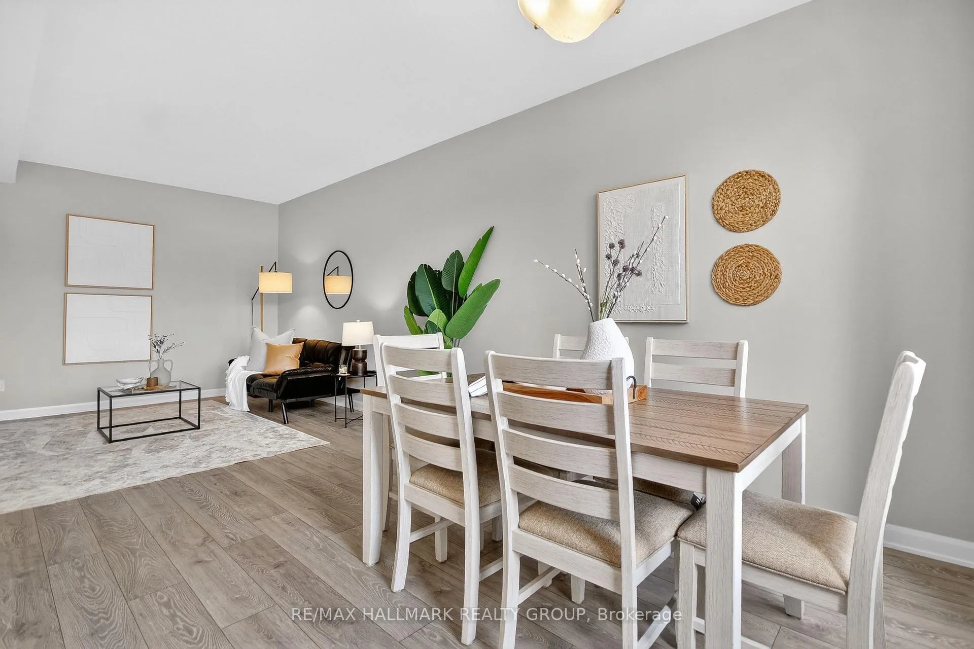 Photo 12 of 58 Teelin Circle, Ottawa, Barrhaven - Half Moon Bay — HOMEH