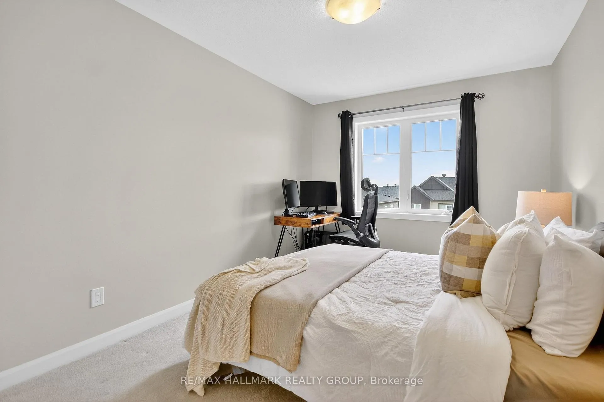 Photo 14 of 58 Teelin Circle, Ottawa, Barrhaven - Half Moon Bay — HOMEH