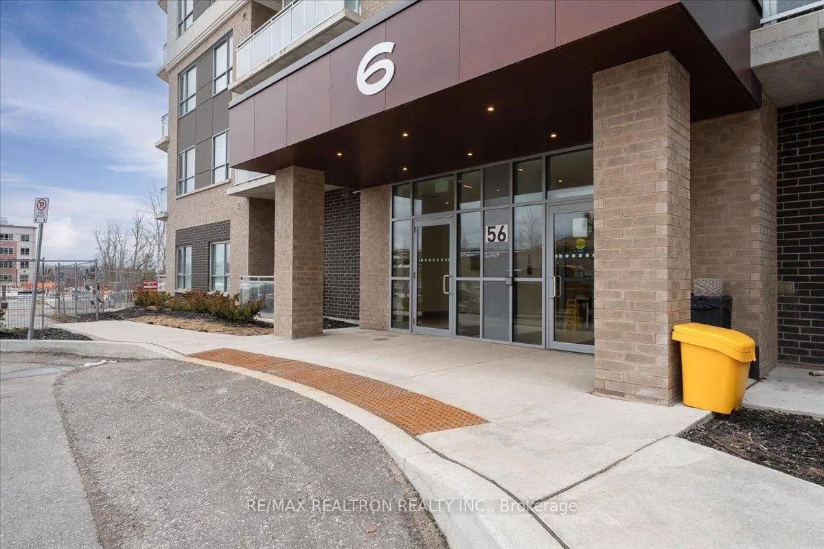 Photo 5 of Unit 510, 56 Lakeside Terrace, Barrie, Little Lake — HOMEH