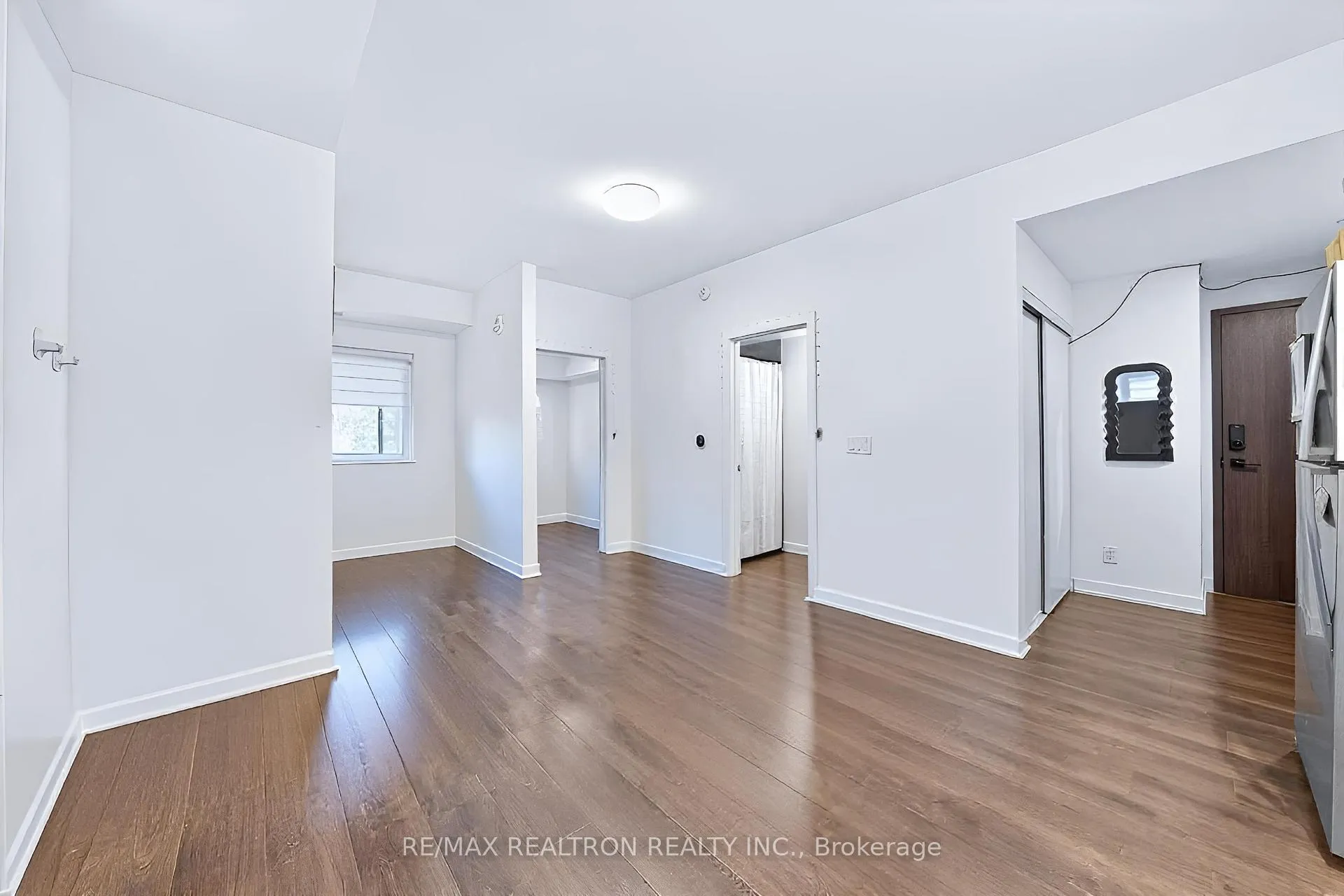 Photo 16 of Unit 510, 56 Lakeside Terrace, Barrie, Little Lake — HOMEH
