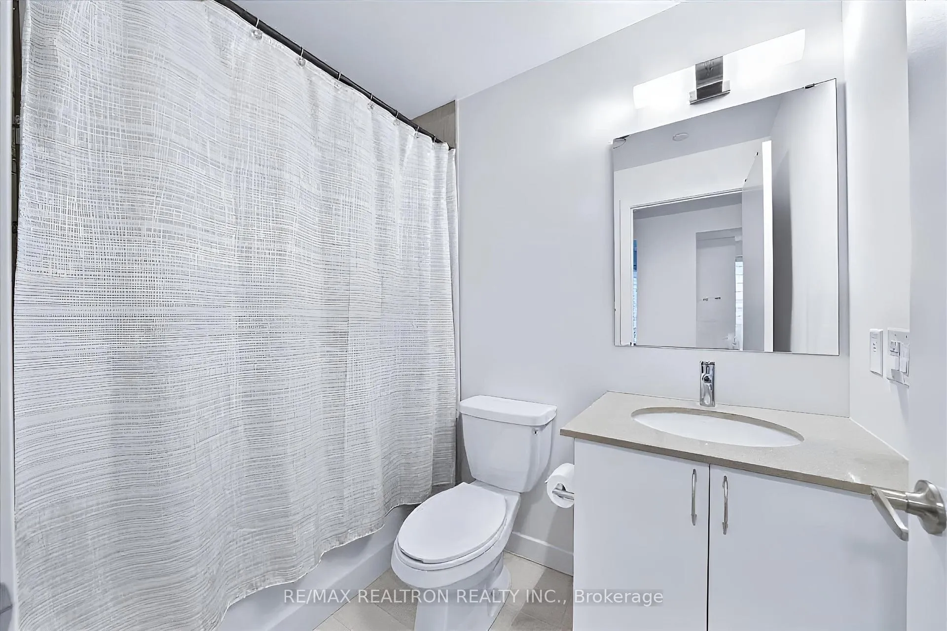 Photo 23 of Unit 510, 56 Lakeside Terrace, Barrie, Little Lake — HOMEH