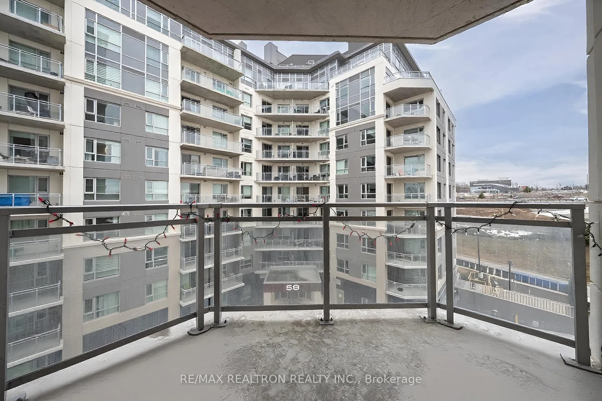 Photo 26 of Unit 510, 56 Lakeside Terrace, Barrie, Little Lake — HOMEH