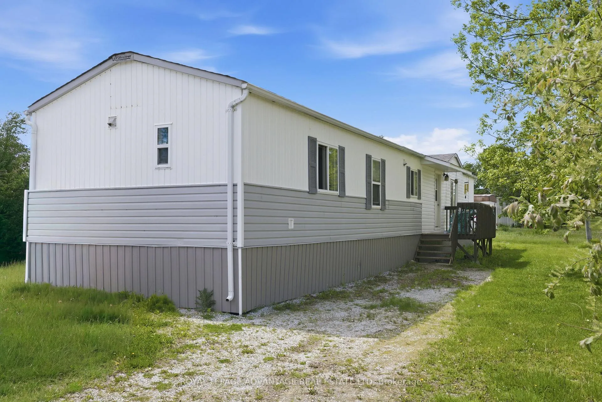 Front of 622 Tay Ridge Road